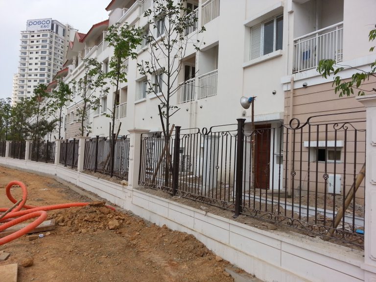 Hàng rào sắt sơn tĩnh điện