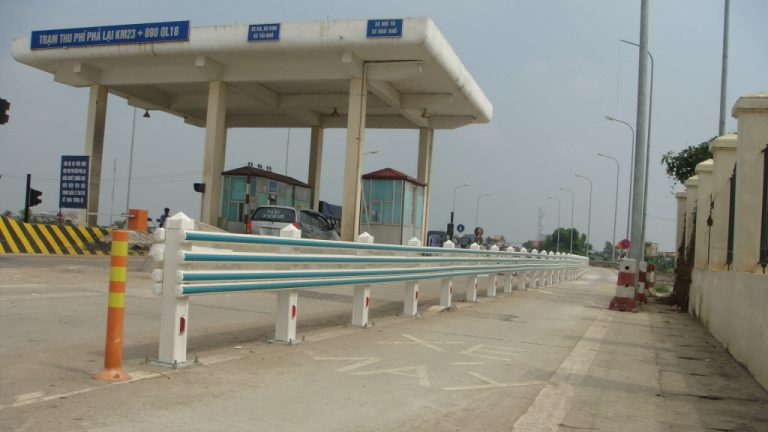 Giải phân cách giao thông